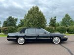 1997 Cadillac D'elegance Deville 73k Miles Sedan Gold Package V8 - $13,995