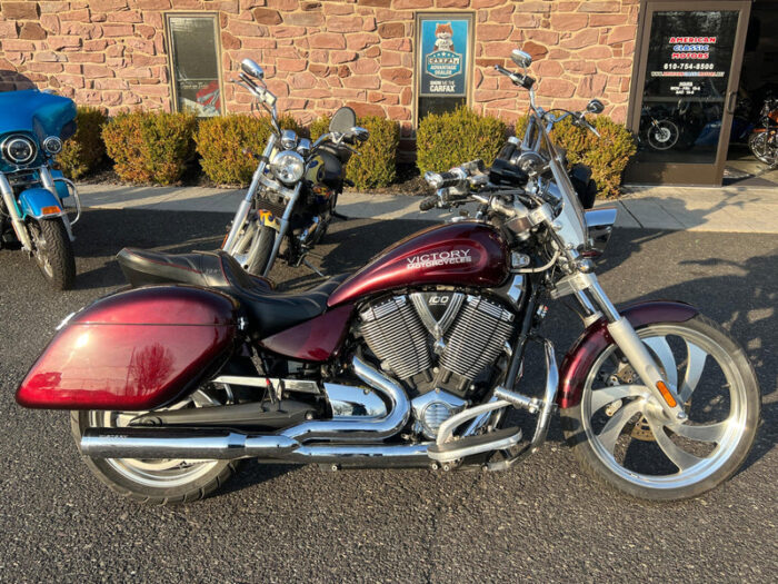 2004 Victory Vegas 92" Freedom V-Twin 5-Speed Low Miles w/ Extras! $4,995