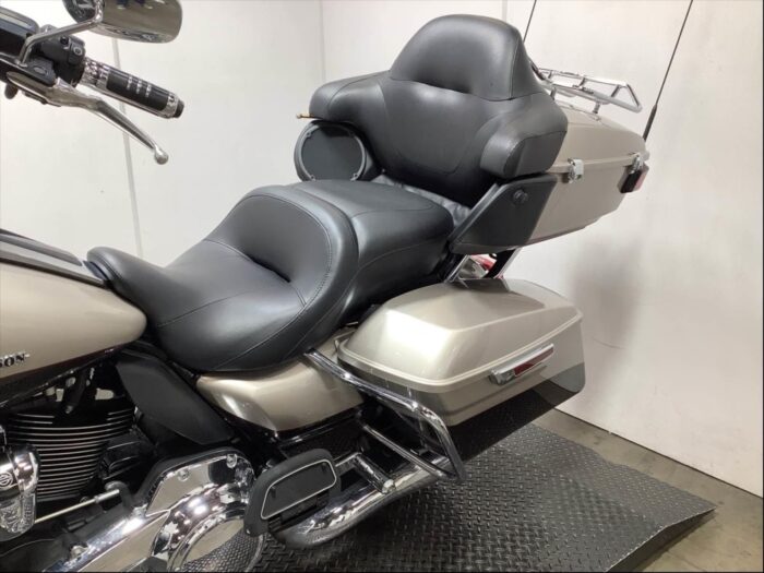 2018 Harley-Davidson Ultra Limited FLHTK M8 w/ Chrome Front End, Apes, Exhaust, & Extras! $18,995 (Sneak Peek Deal)