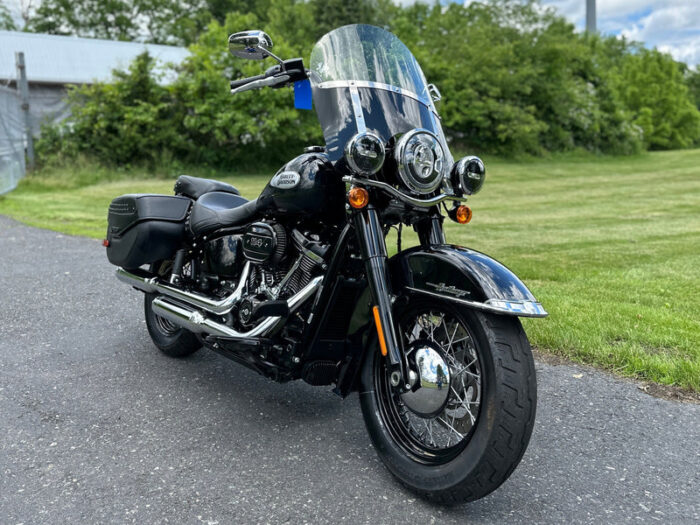 2021 Harley-Davidson Softail Heritage Classic 114" FLHCS Tab Performance Slip-Ons! $13,995