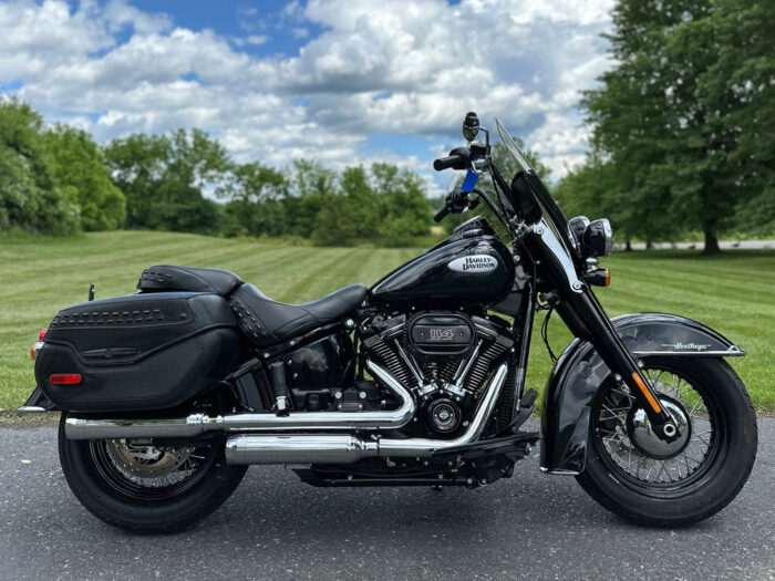 2021 Harley-Davidson Softail Heritage Classic 114" FLHCS Tab Performance Slip-Ons! $13,995