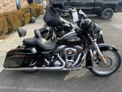 21 3.5 Chrome 46 Fat Spoke Blackwall Front Wheel Package 2008+ Harley with Dual Disc