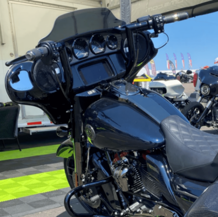 KST Kustoms Gloss Black 10 Patriot Bagger Handlebars Bars Harley Touring Batwing