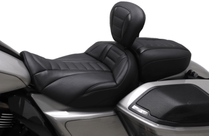 Mustang Deluxe Touring Solo Seat Black Stitch Harley Touring FLT/FLH '23-'24
