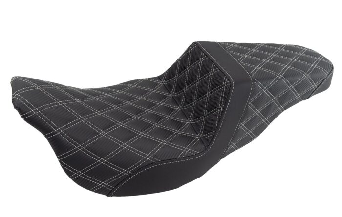 Saddlemen Silver Lattice Stitch Carbon Fiber Gripper Step Up Seat Harley Touring
