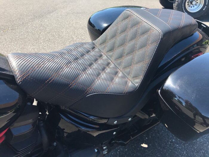 Saddlemen Step Up Brown Lattice Stitch Carbon Gripper Seat Harley Softail FXLRS