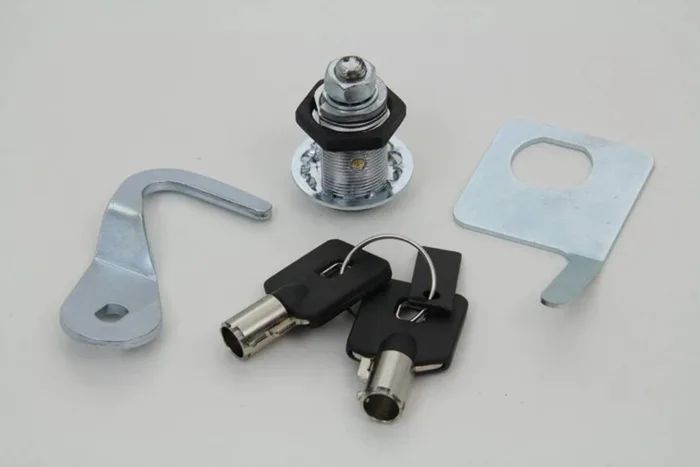 V-Twin Chrome Tour-Pak Pack Lock Key Kit 53194-07 Harley 93-13 Touring Dresser