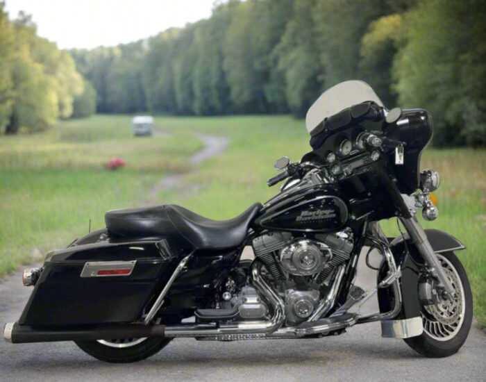 2009 Harley-Davidson Touring Electra Glide Standard FLHT Only 9,190 Miles w/ Extras!