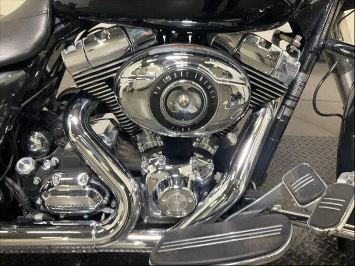 2011 Harley-Davidson Street Glide FLHX Low Miles & Extras! $9,995 (In Transit)