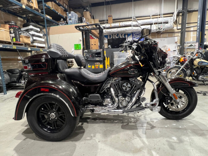 2011 Harley-Davidson Triglide Ultra Classic FLHTCUTG Trike One Owner w/ True Duals! $19,995 (Sneak Peek Deal)