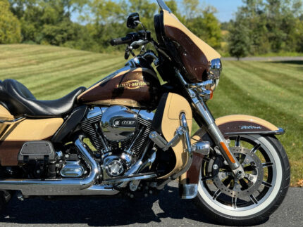2014 Harley-Davidson Touring Electra Glide Ultra Limited FLHTK Clean Carfax w/ Extras! $11,500