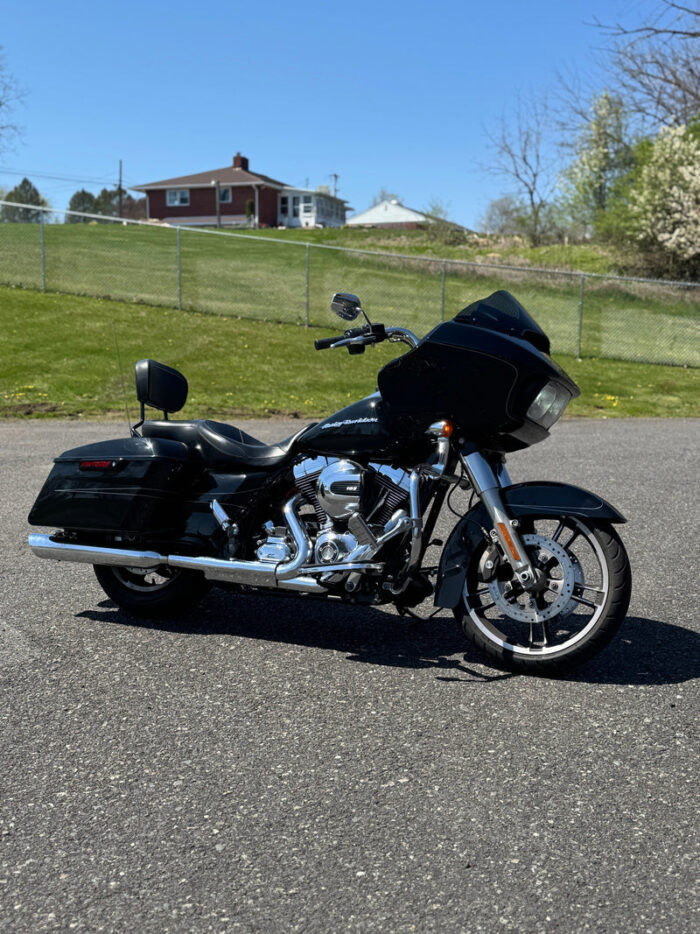 2015 Harley-Davidson Touring FLTRXS Road Glide Special w/ Extras & Only 18k Miles! $14,995