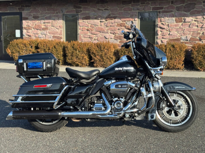 2019 Harley-Davidson Touring Electra Glide Ultra Classic FLHTCU M8 w/ Extras! (Sneak Peek Deal))