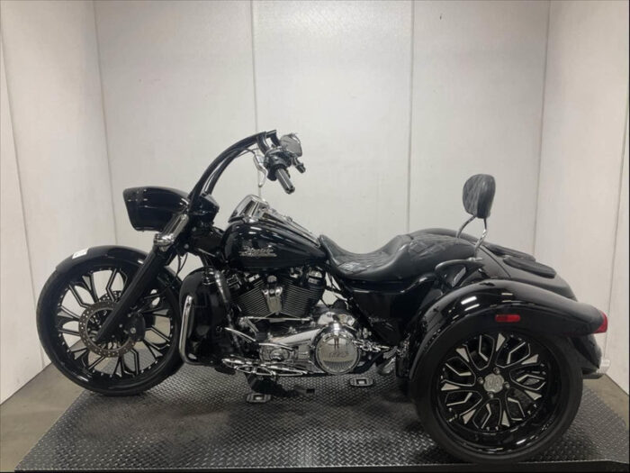2019 Harley-Davidson Trike Freewheeler FLRT One Owner - Low Miles - RDRS- Upgrades!