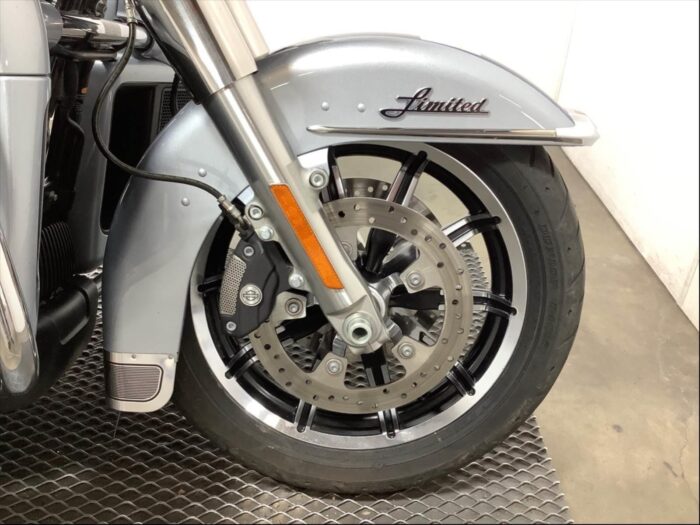 2019 Harley-Davidson Ultra Classic Limited FLHTK 114" Rinehart Duals, Apes, & Extras! $21,995 (Sneak Peek Deal)
