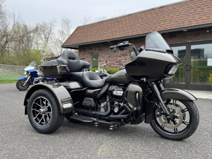 2020 Harley-Davidson Road Glide Limited FLTRK 114" River Rock Gray w/ Black Option Trike Kit w/ Extras! $19,995 (In Transit)