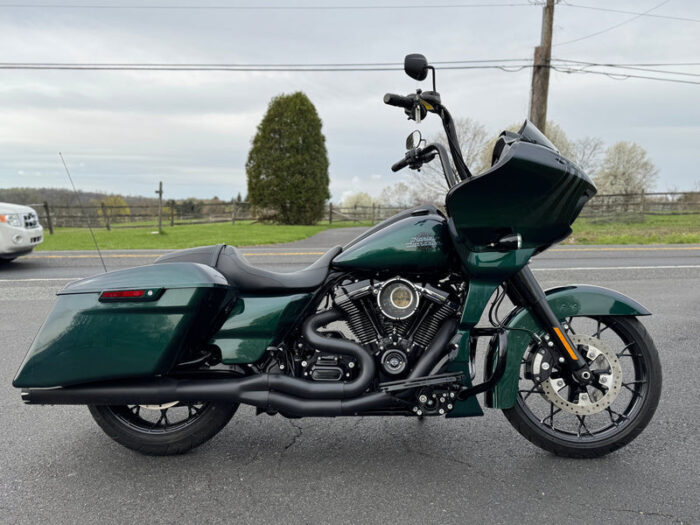 2021 Harley-Davidson Road Glide Special FLTRXS 114 Snake Venom Only 236 Miles! $28,995 (In Transit)
