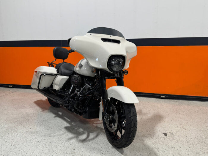 2022 Harley-Davidson Street Glide Special FLHXS 114" Low Miles and Extras!!!!