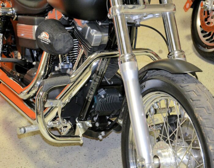 Chrome Highway Bar Mustache Bar Crash Engine Guard w/ Pegs 2006-2017 Harley Dyna