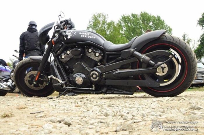 Dirty Air Rear Chrome Billet Air Ride Shocks Suspension Pair Harley V-Rod 01-19