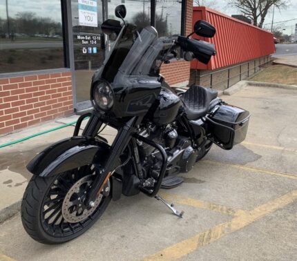 Memphis Shades Gloss Black Road Warrior Fairing Harley 94+ Road King FL Touring
